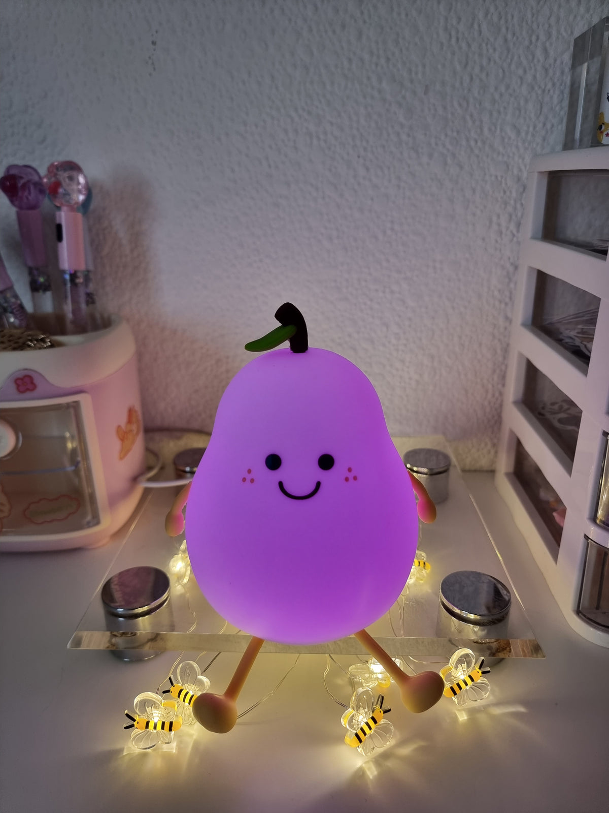 Kawaii Pear Silicone Led Table Night Light USB Rechargeable

 